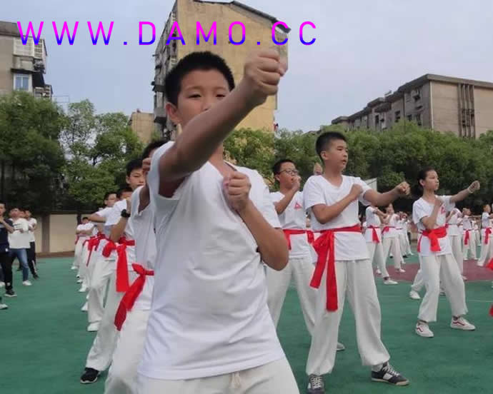 形意拳 易筋经