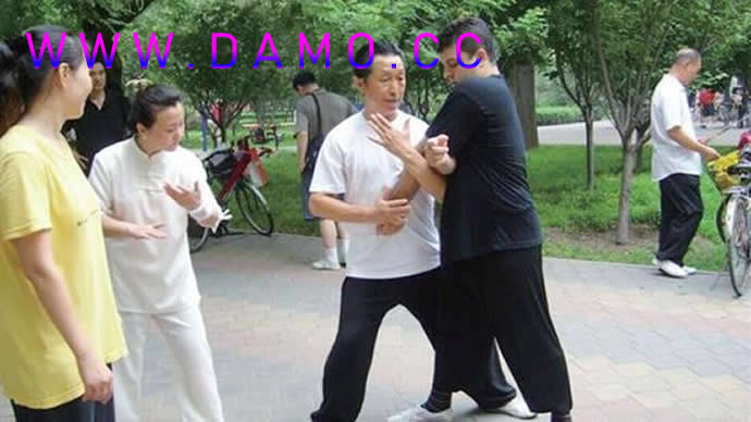 �׽
